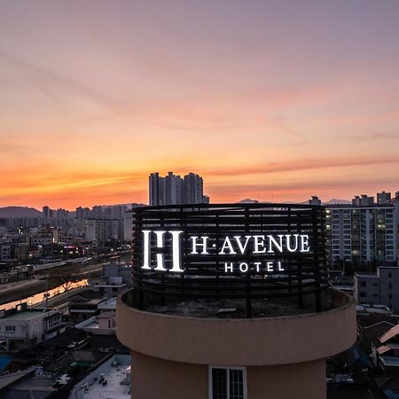Hotel H Avenue Chuncheon Exterior foto