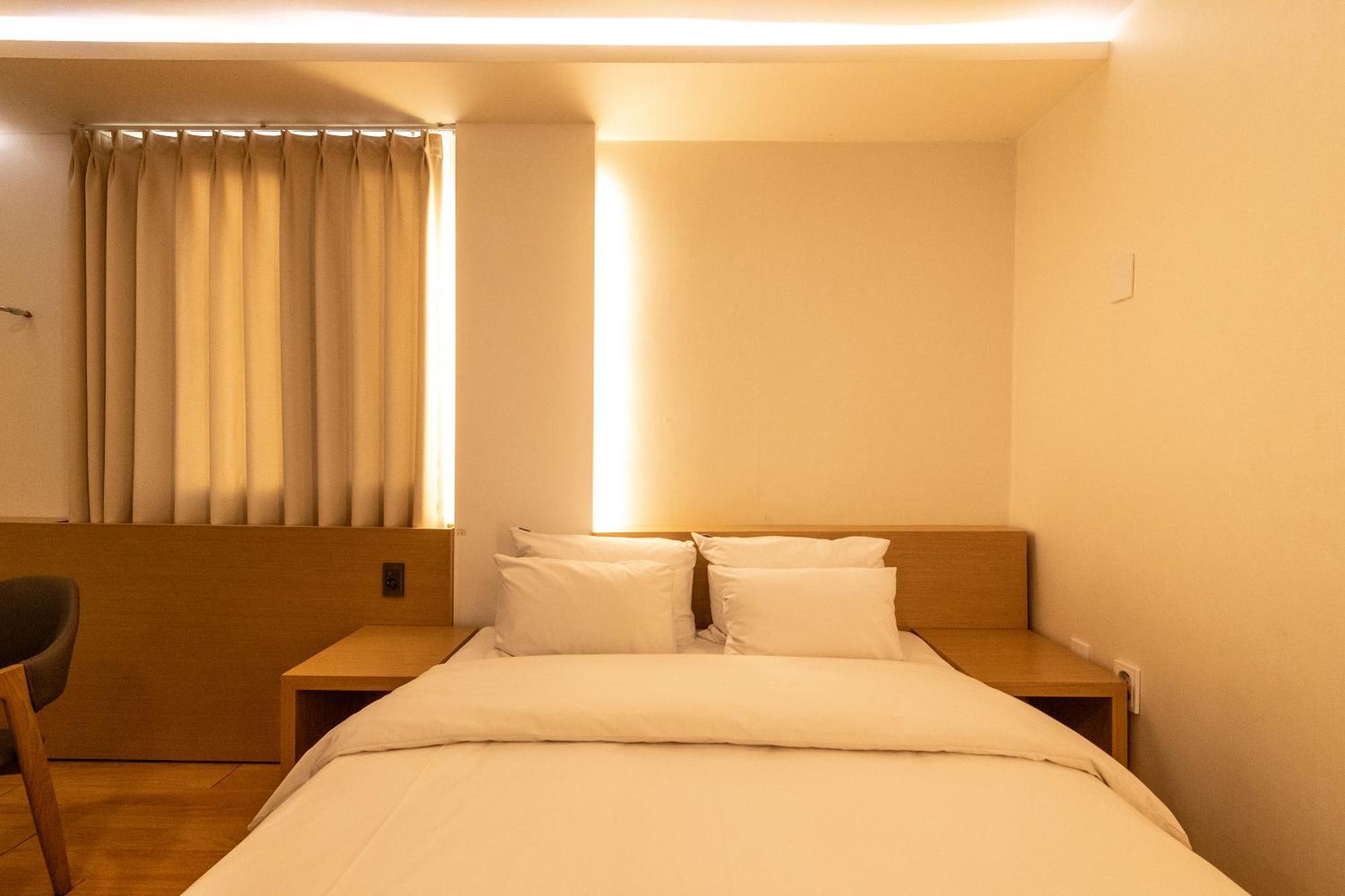Hotel H Avenue Chuncheon Exterior foto